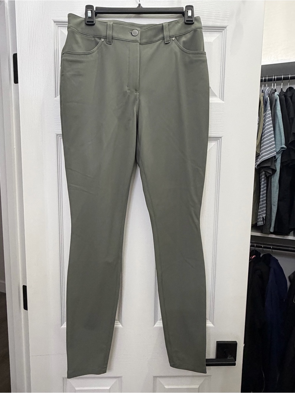 lululemon athletica City Sleek Slim-Fit HR Pants NWT